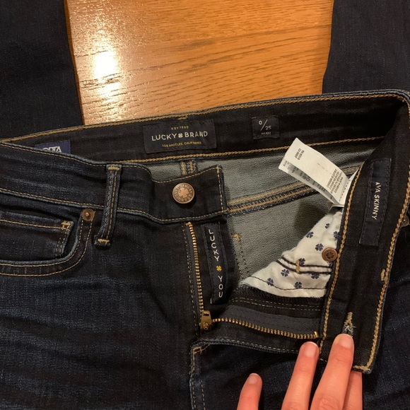 Lucky Brand Dark Wash Jeans Ava Skinny - Picture 3 of 8